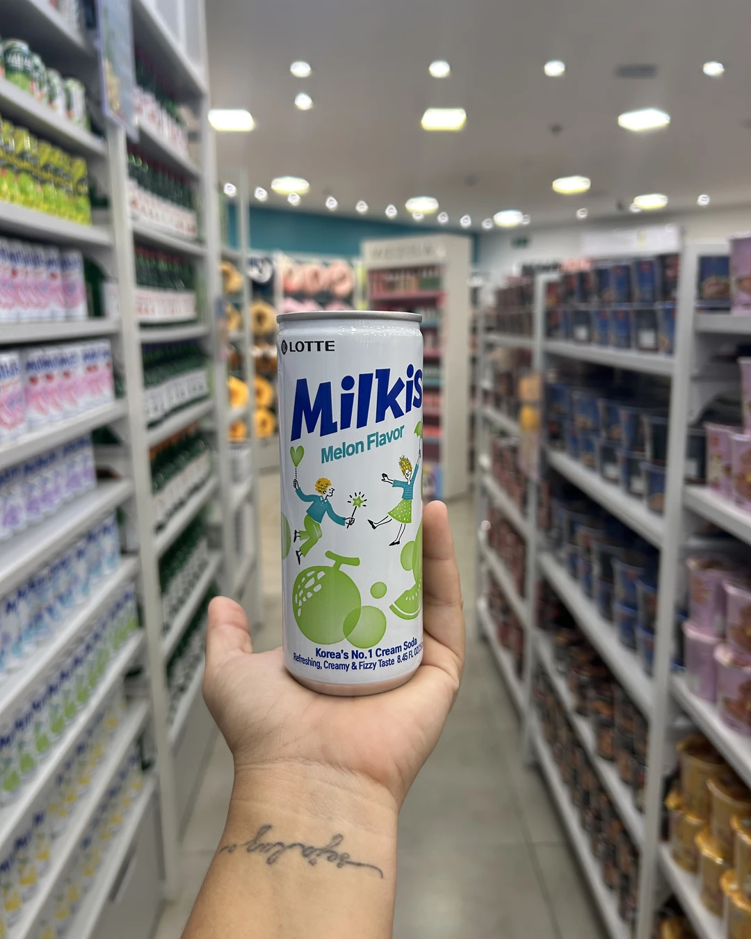 Bebida Coreana Refrigerante Leite Milkis Lotte 250ml Sabor Melão