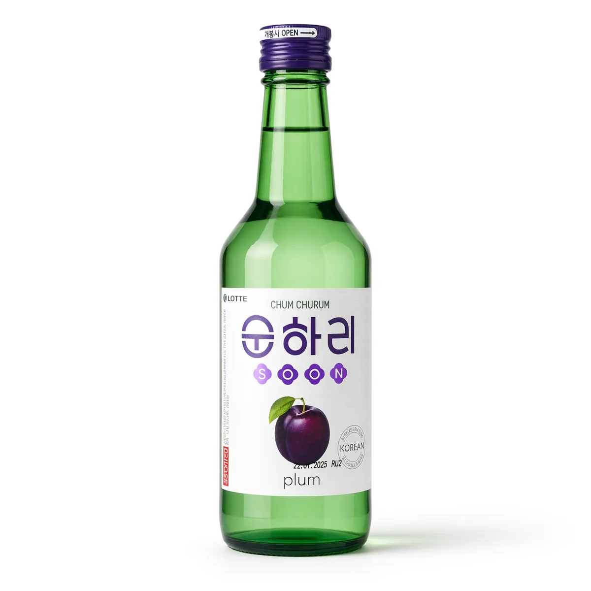 Soju Chum-Churum Lotte Sabor Ameixa de 360 ml, foto de estúdio recriada por IA a partir de foto real