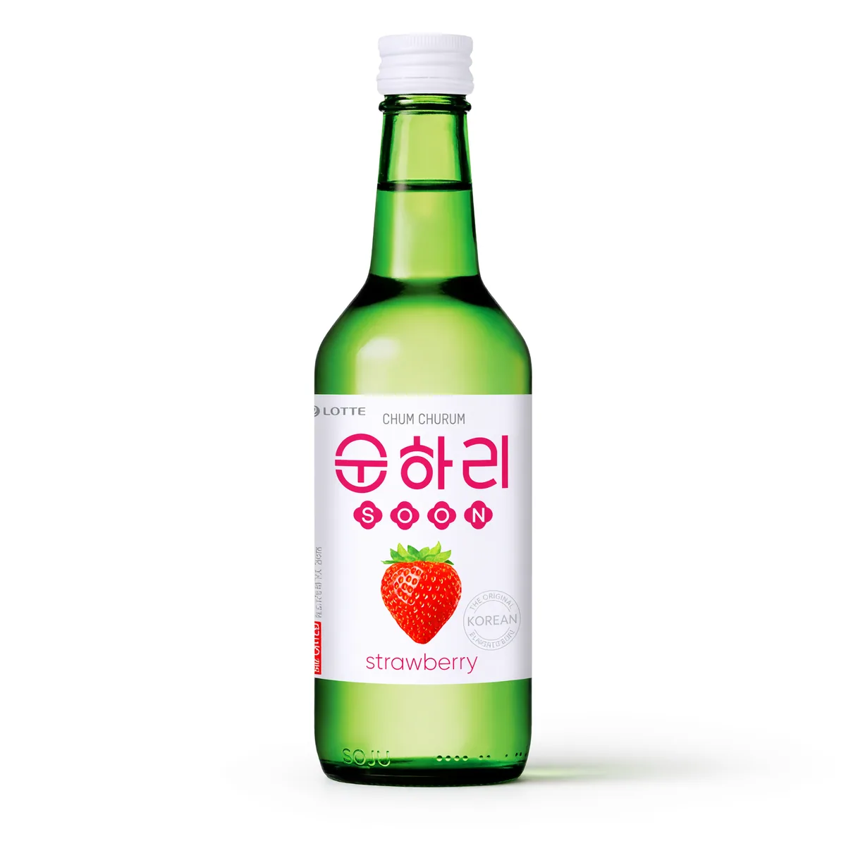 Soju Chum-Churum Lotte Sabor Morango de 360ml, foto de estúdio recriada por IA a partir de foto real